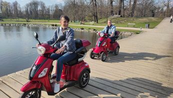 TEST: elektro čtyřkolky a tříkolky Selvo nejsou jen pro seniory